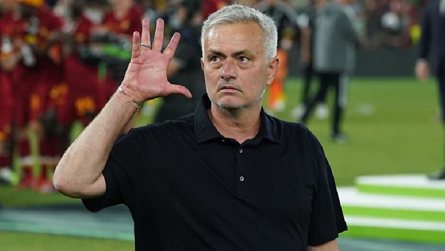 José Mourinho và Chiến Thuật 5-2-1-2 Tại AS Roma